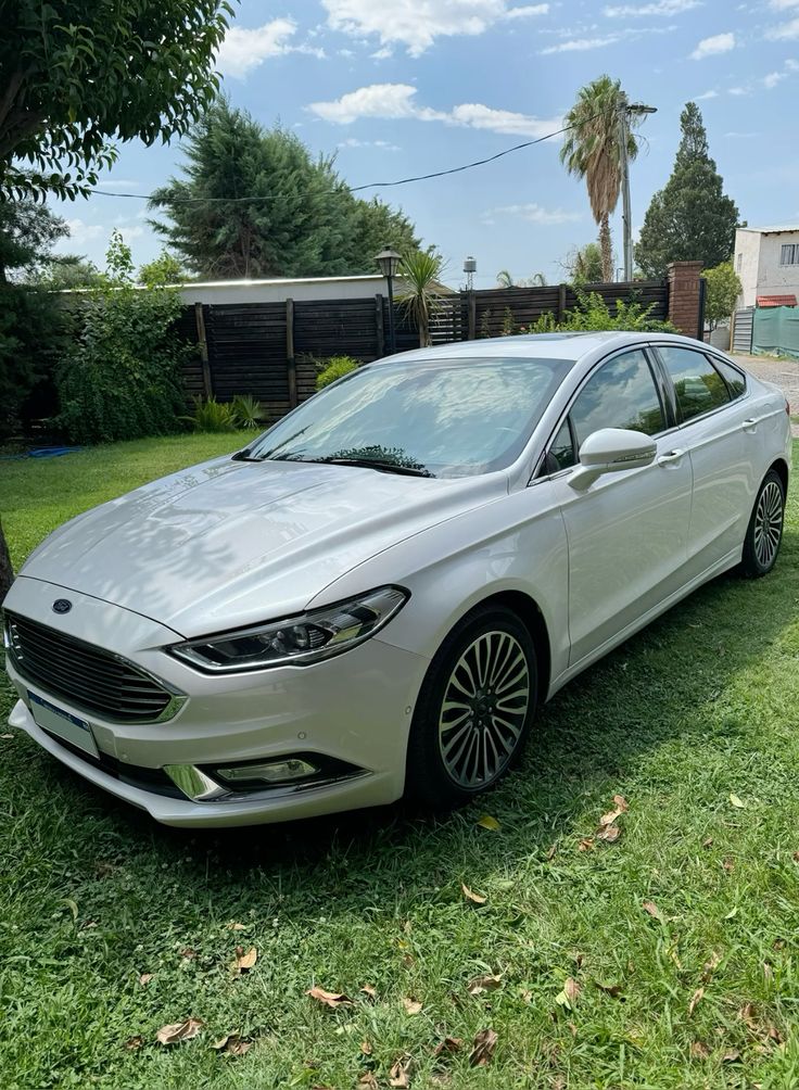 ford fusion gray car rental in LA